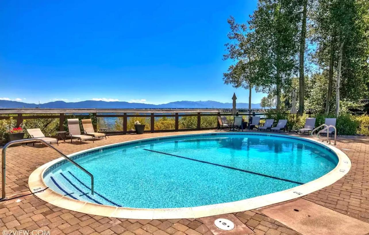 Beautiful Remodeled Condo In Tahoe City Bagian luar foto
